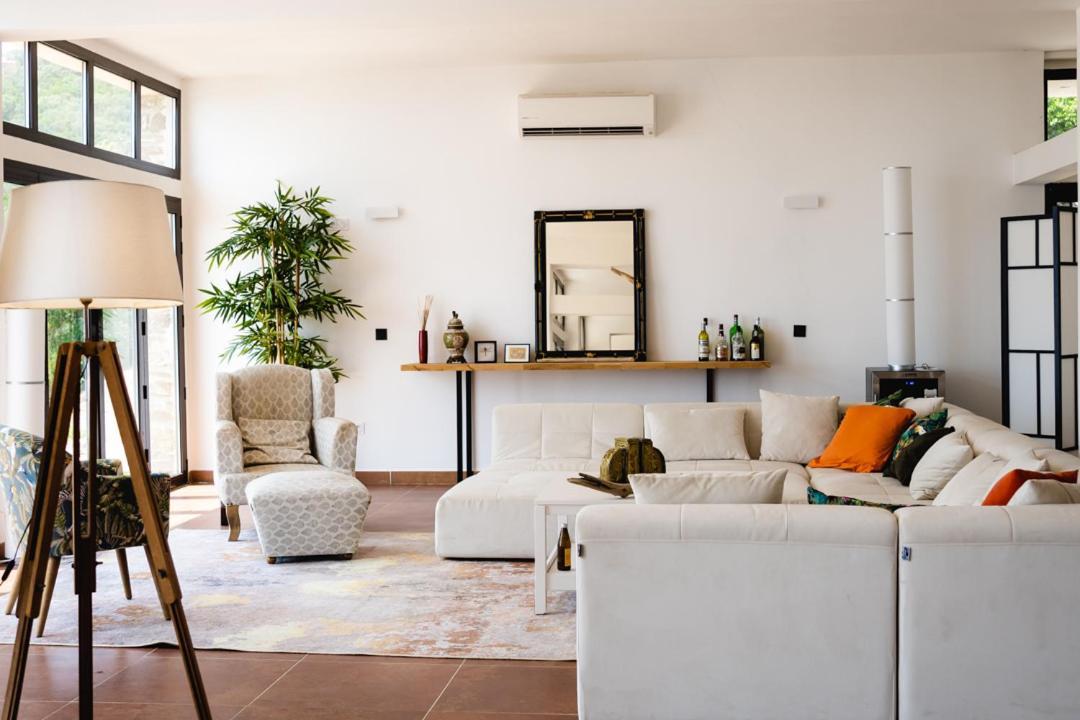 Grande Villa 750 M2 Le Mas Des Chenes Bormes-les-Mimosas Eksteriør bilde