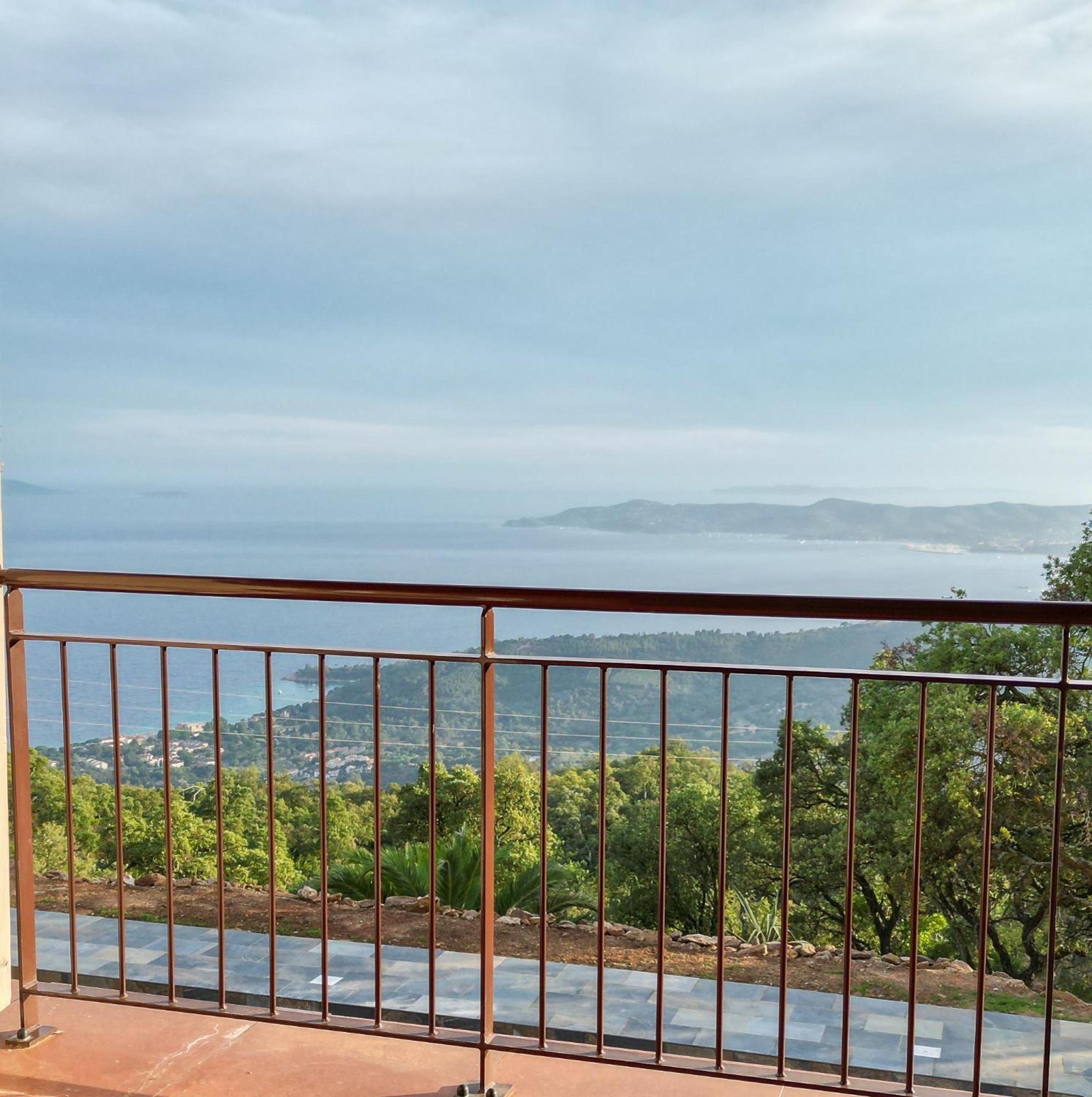 Grande Villa 750 M2 Le Mas Des Chenes Bormes-les-Mimosas Eksteriør bilde
